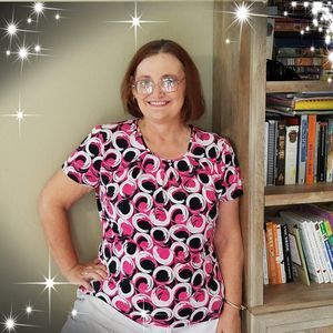 Meet your Posher, Gina